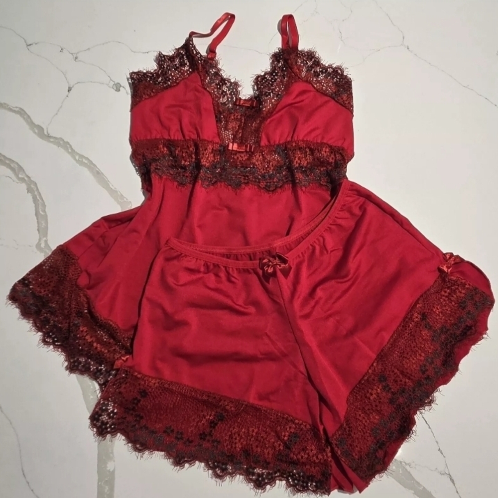 Elegant Red Lace Sleepwear Set